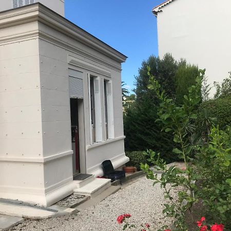 Charmant Appartement Dans Villa Avec Parc Cannes Esterno foto