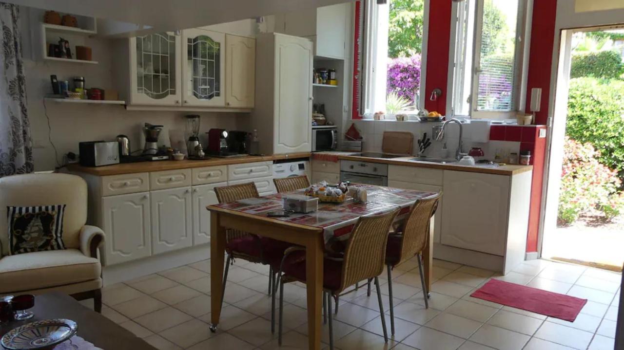 Charmant Appartement Dans Villa Avec Parc Cannes Esterno foto